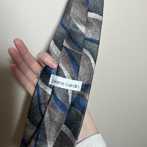 Vintage Pierre Cardin Silk Tie - Picture 3 of 5